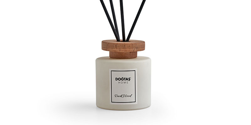 Dark Wood Home Fragrance - 200 Cc